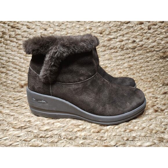 Skechers On the GO Joy Bundle Up Faux Fur Ankle Boot Chocolate Brown Women's 7.5 - Picture 1 of 11